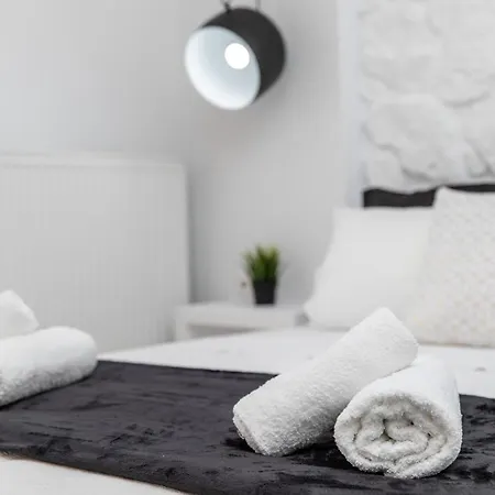 Lagom Iria Naxos * Naxos City