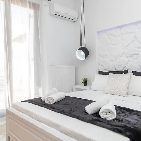 Lagom Iria Naxos * Naxos City