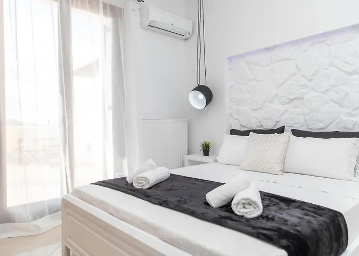 Lagom Iria Naxos * Naxos City