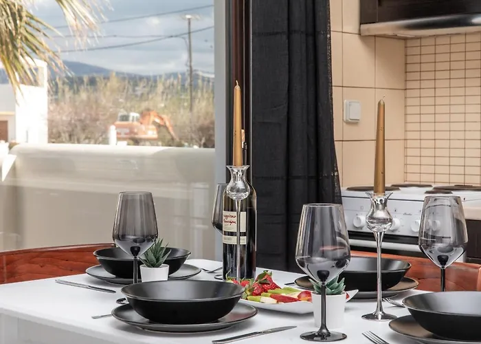 Lagom Iria Naxos * Naxos City